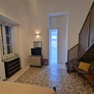  Apartment No 60, 2nd Floor, Centrally Located, Fully Equipped Malta