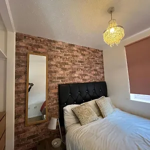 Apartment Stunning 1 Bedroom In United Kingdom